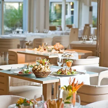 리조트 Ethra Reserve Alborea 5*