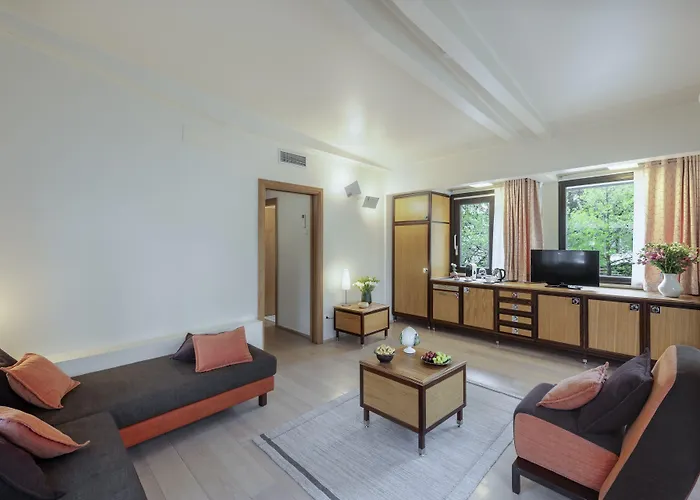 Ethra Reserve Alborea